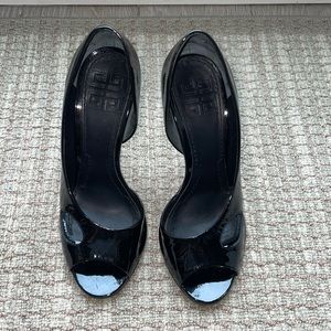 Givenchy d’orsay patent leather sandals peep toe